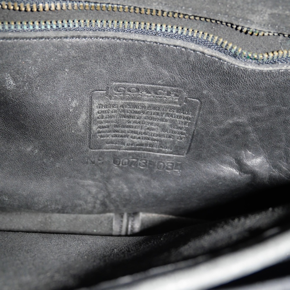 Coach - Picture 6 of 6